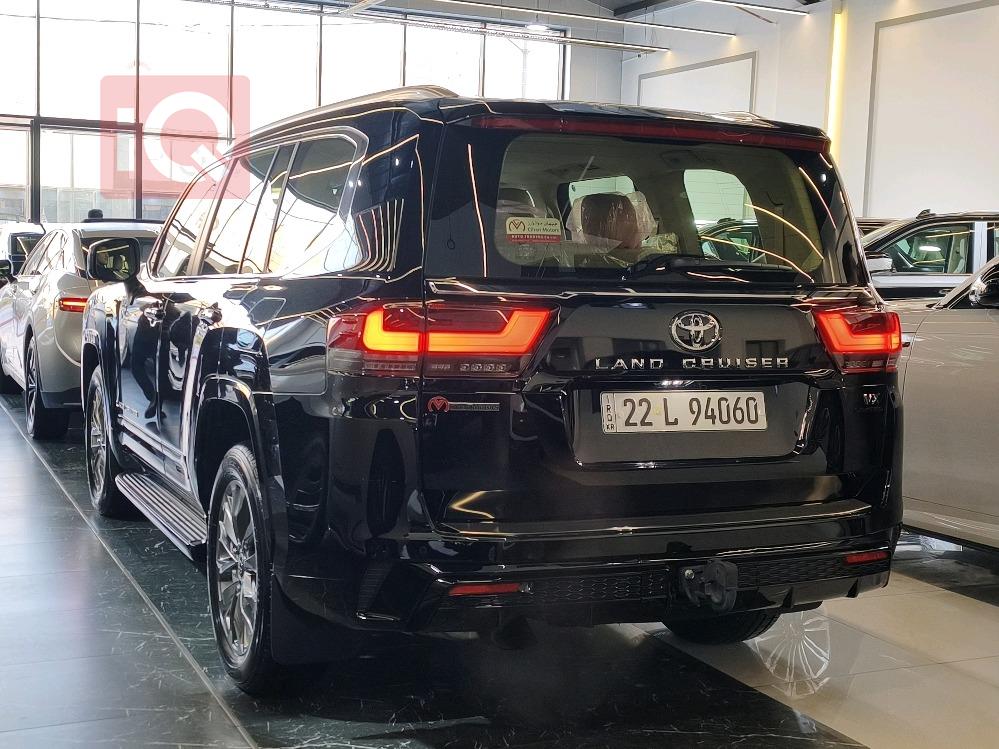 تويوتا لاندكروزر